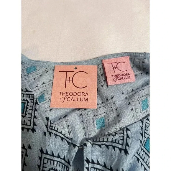 Theodora & Callum Tulum Fringed Cape - One Size - Picture 2 of 3